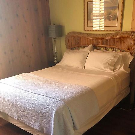 Jensen Beach Inn Bagian luar foto