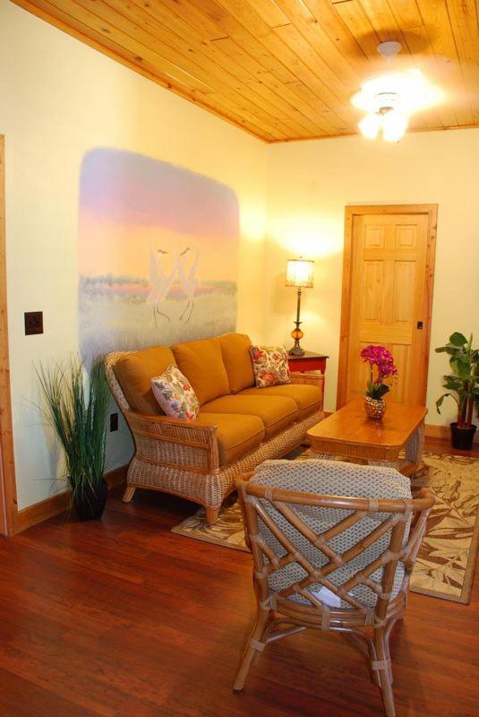 Jensen Beach Inn Bagian luar foto