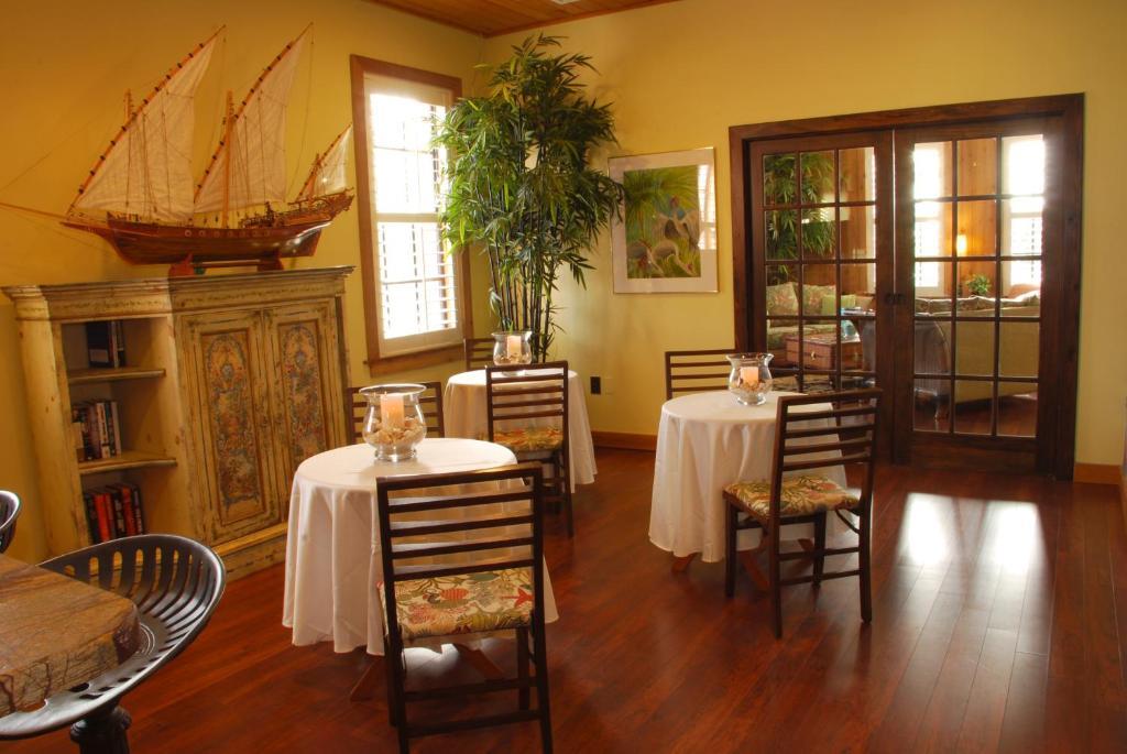 Jensen Beach Inn Bagian luar foto